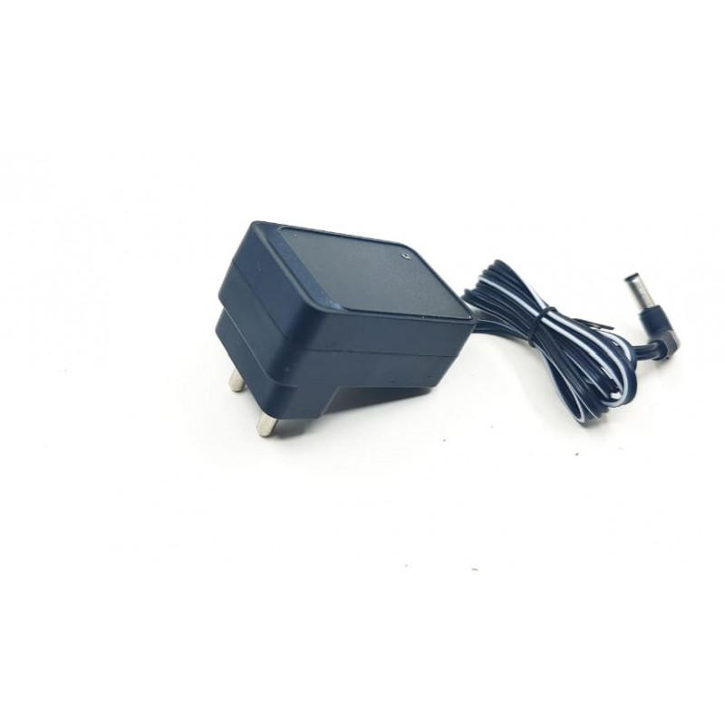 ECA-5W-05 ElectronicsComp 5V 1A 5W DC Power Supply Adapter (High Quality  Made in India Adapter with 1 Year Warranty) buy online at Low Price in  India 